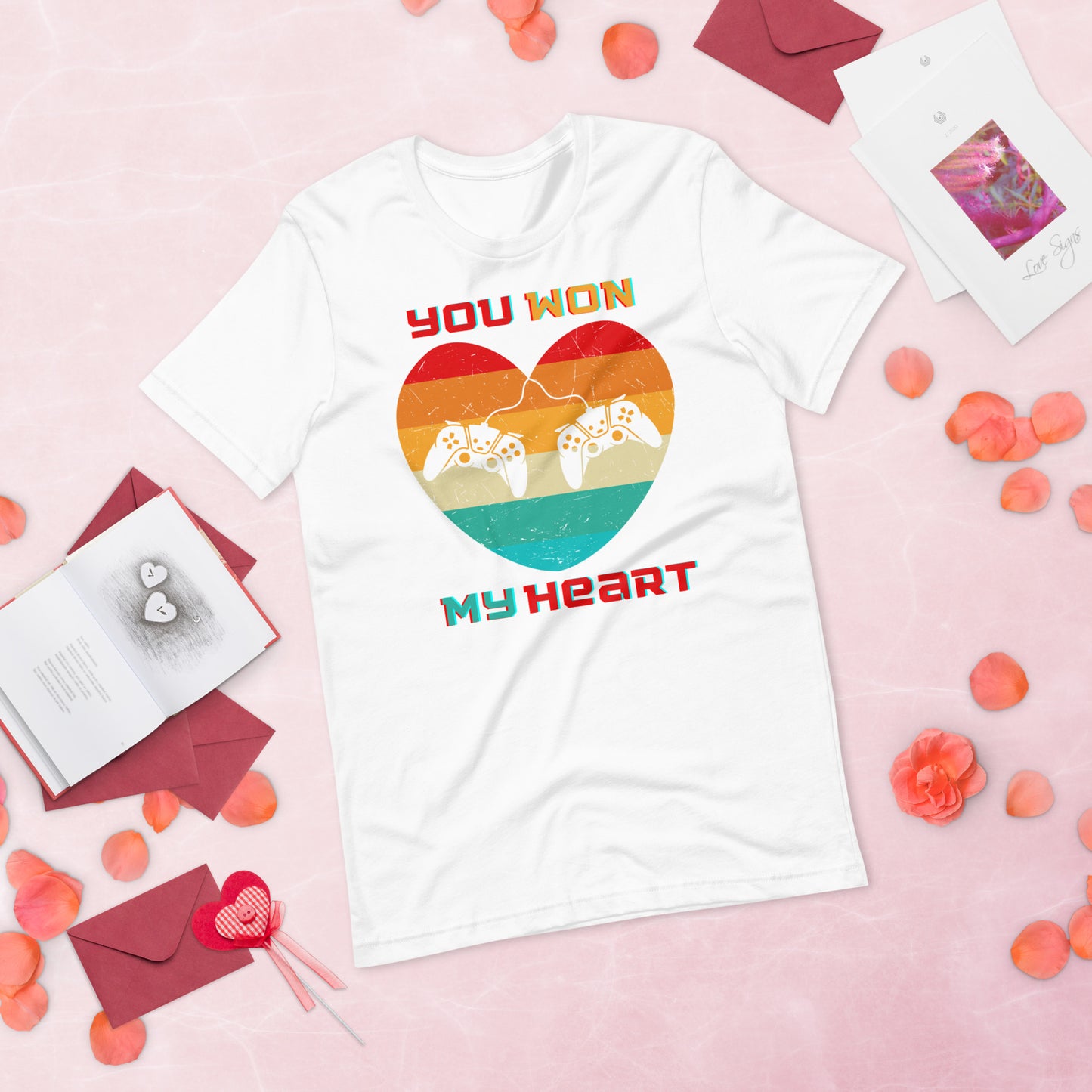 Retro Gamer Heart - Lightweight T-Shirt