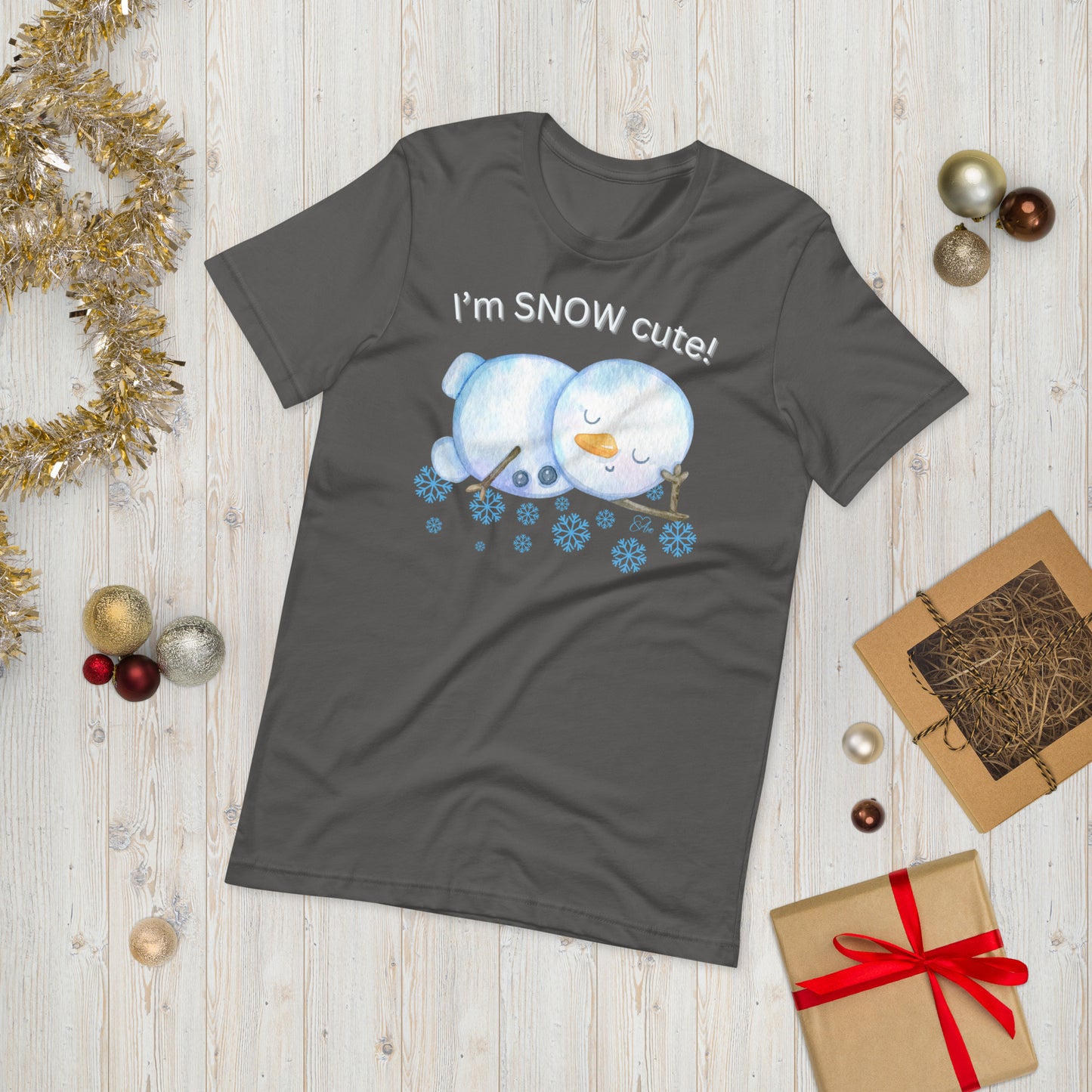 Snow Cute - Lightweight T-Shirt