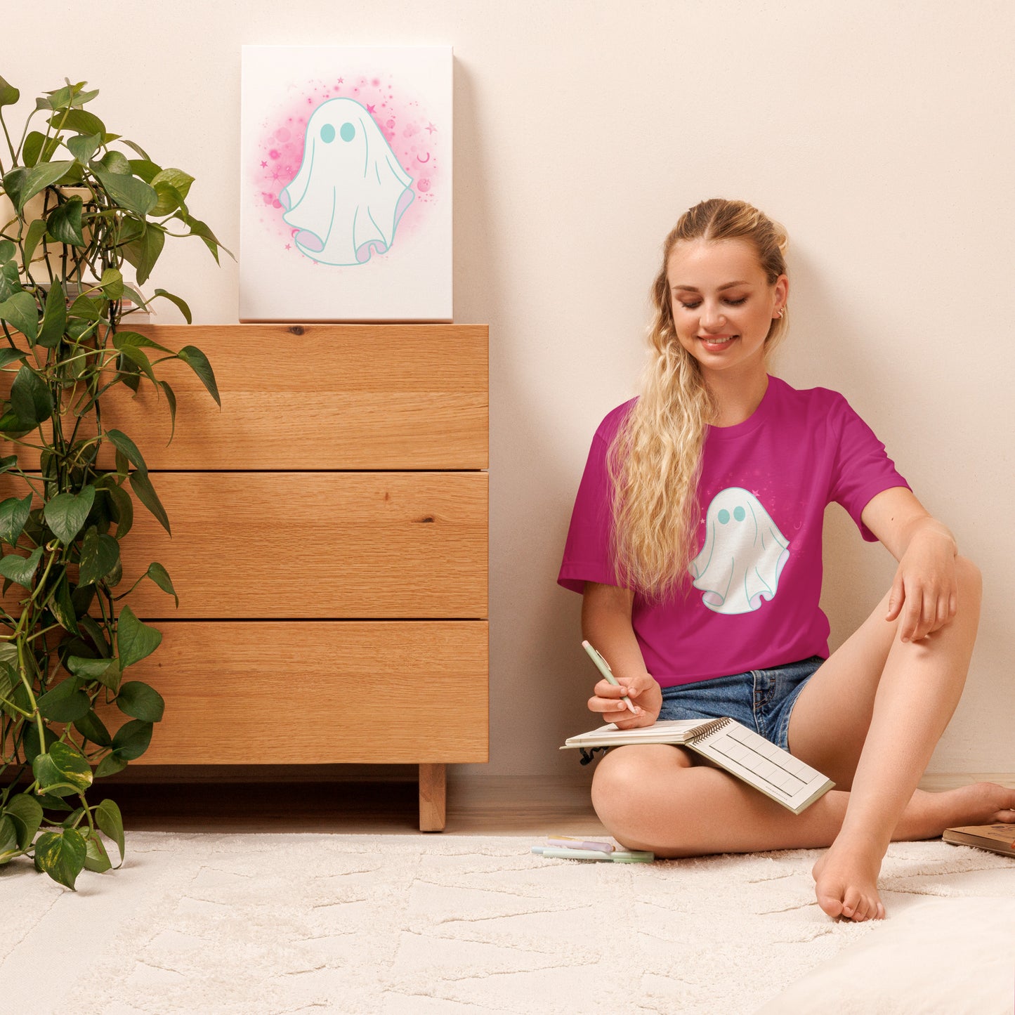 Pastel Ghost (Dark) - Lightweight T-Shirt