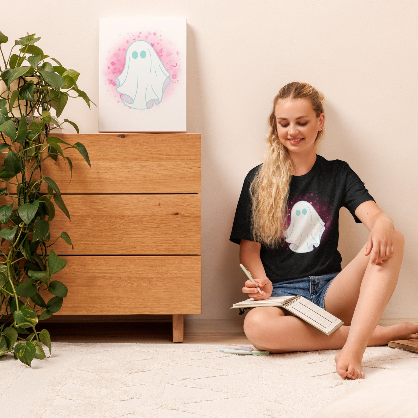 Pastel Ghost (Dark) - Lightweight T-Shirt