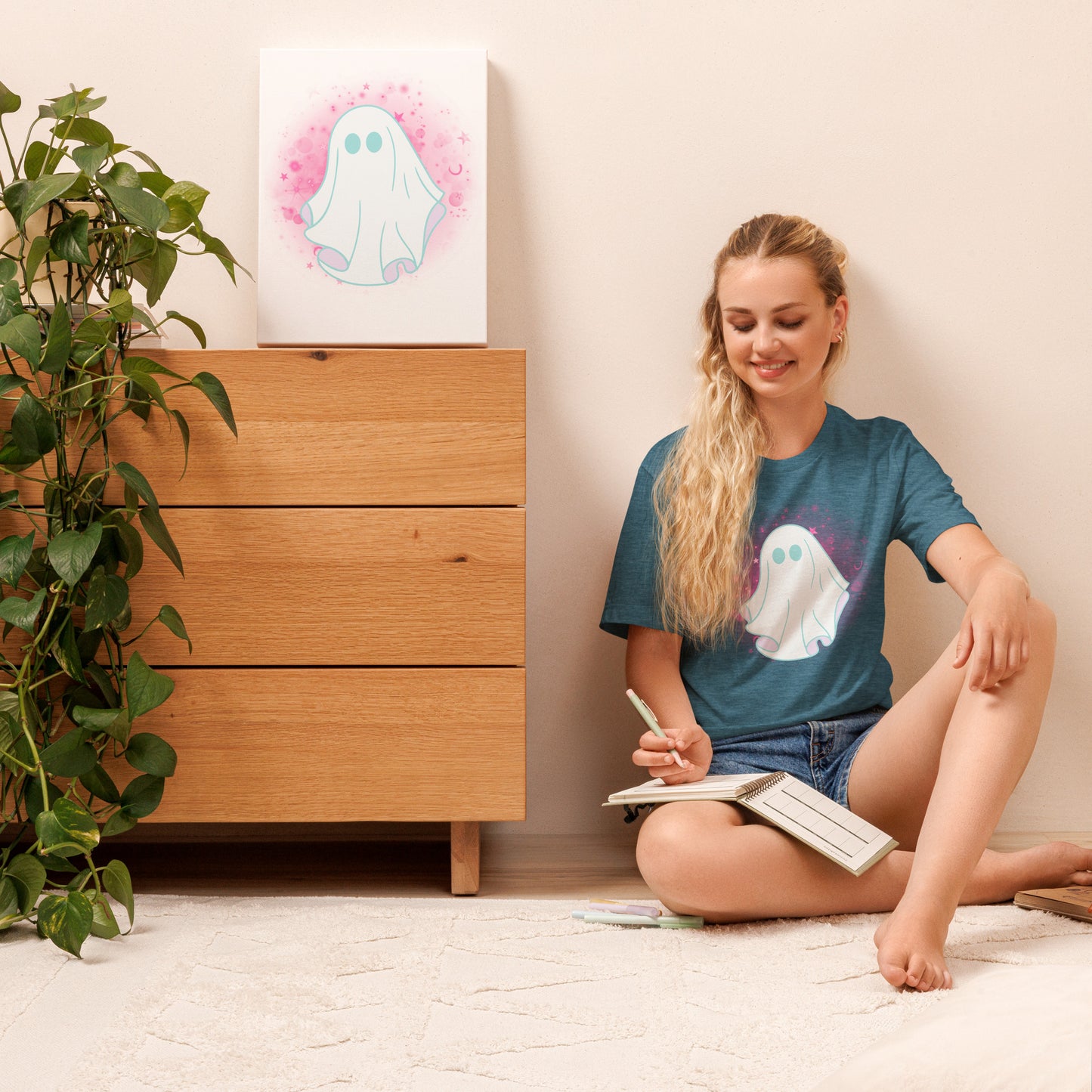 Pastel Ghost (Dark) - Lightweight T-Shirt