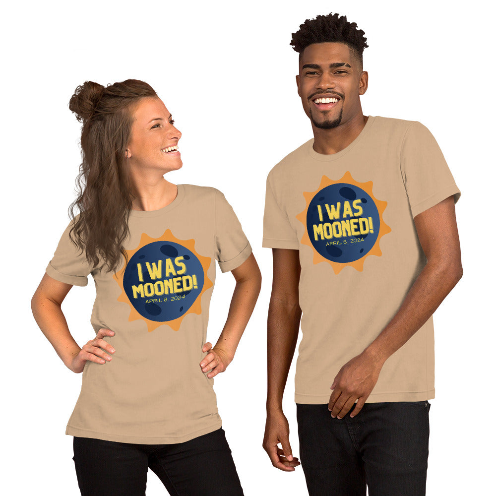 Mooned - Solar Eclipse (2024) - Lightweight T-Shirt